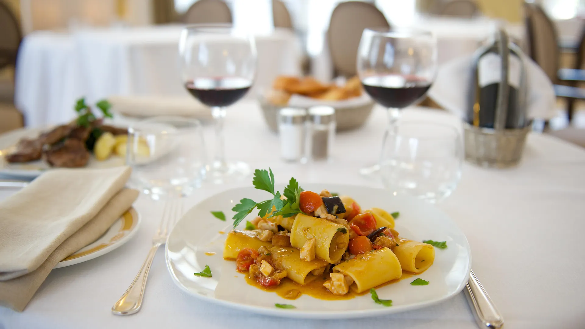 Mercure Catania Excelsior Hotel