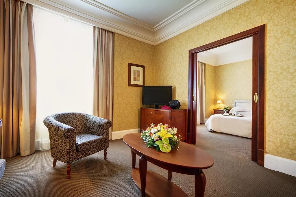 Mercure Catania Excelsior 4*,